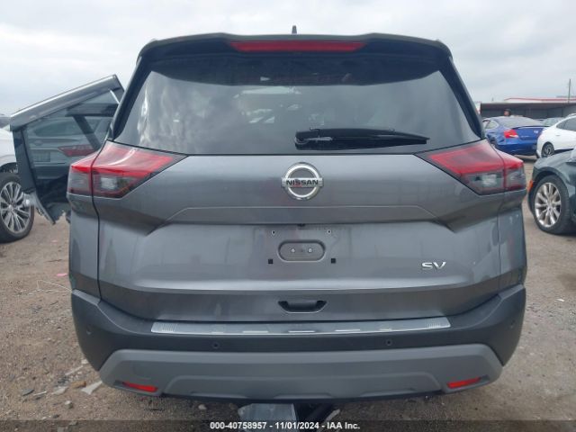 JN8AT3BA1MW024527 Nissan Rogue Sv Fwd