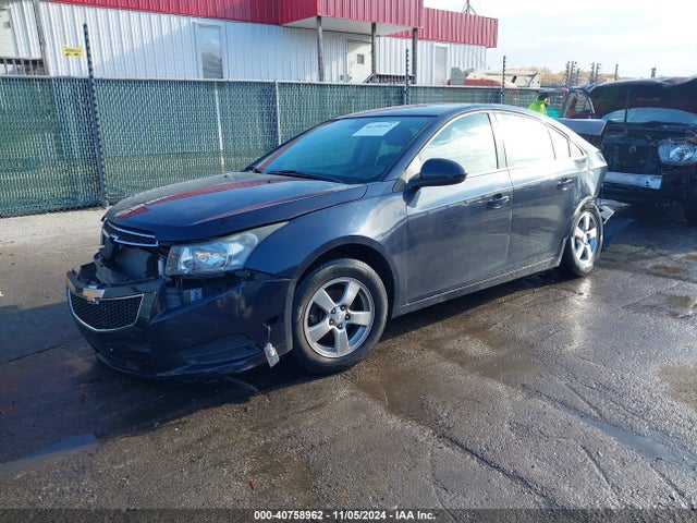 Chevrolet Cruze 1lt Auto 2014 1G1PC5SBXE7215037 Image 2