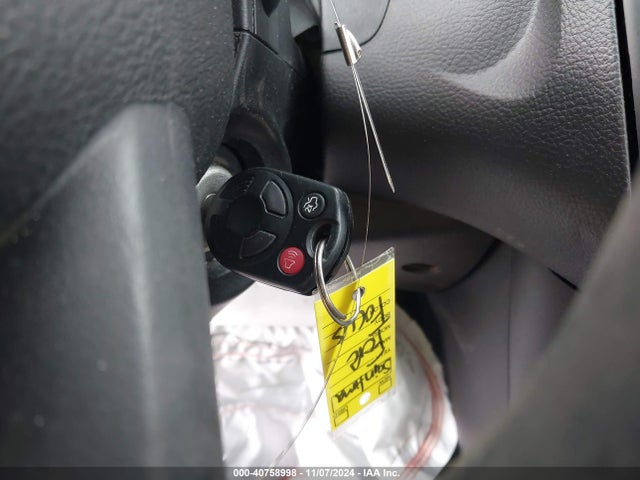 Ford FOCUS SE 2018 1FADP3K25JL324273 Image 11
