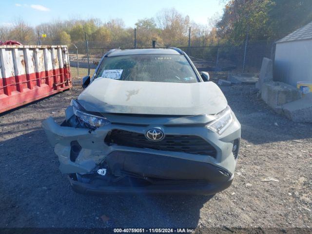 2T3A1RFV6MW178327 Toyota Rav4 Xle Premium