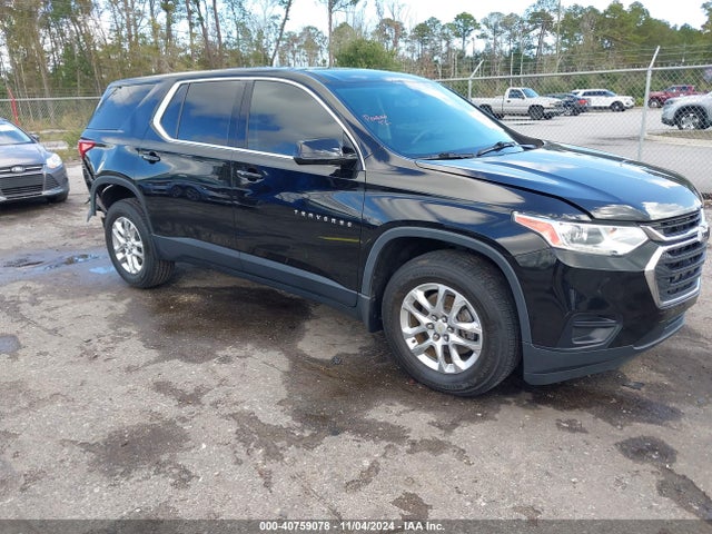 Chevrolet Traverse Ls 2019 1GNERFKW8KJ259095 Image 1