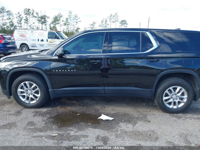 Chevrolet Traverse Ls 2019 1GNERFKW8KJ259095 Image 14