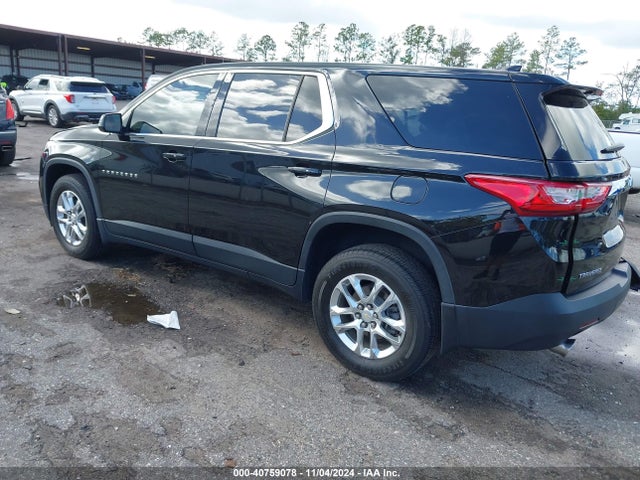 Chevrolet Traverse Ls 2019 1GNERFKW8KJ259095 Image 3
