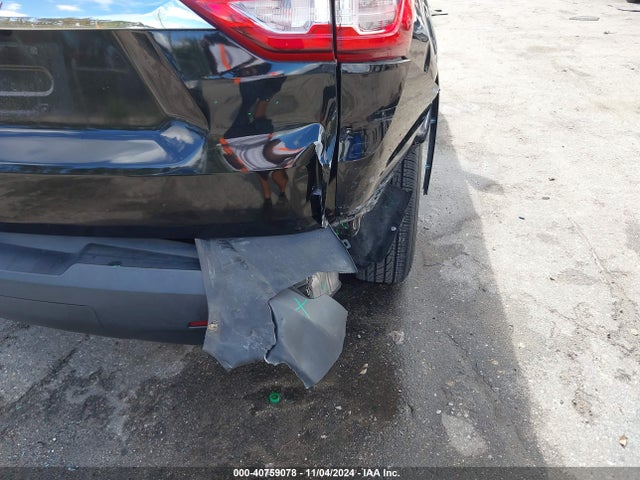 Chevrolet Traverse Ls 2019 1GNERFKW8KJ259095 Image 6