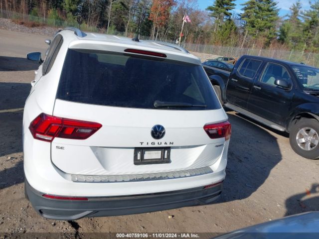 3VV2B7AX9NM082811 Volkswagen Tiguan 2.0t Se