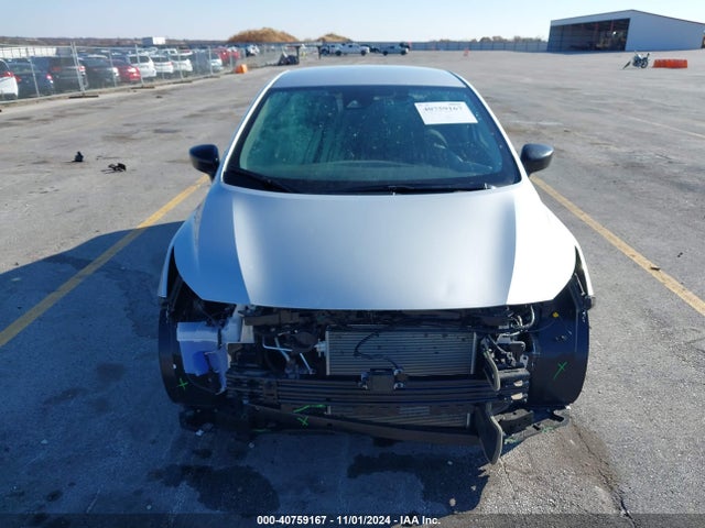 Nissan Versa 1.6 S 2024 3N1CN8DV8RL875770 Image 6