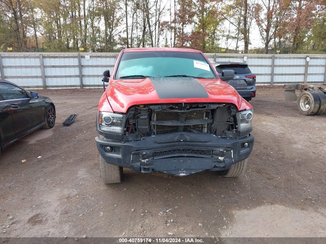 1C6RR7LT6KS699032 RAM 1500 Classic Warlock  4x4 5'7 Box