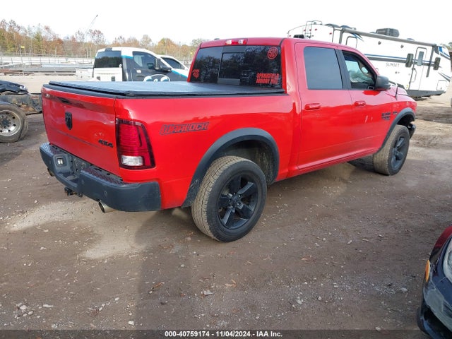 1C6RR7LT6KS699032 RAM 1500 Classic Warlock  4x4 5'7 Box