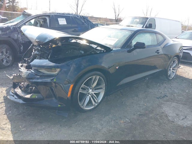 Chevrolet Camaro 1lt 2017 1G1FB1RX6H0111893 Image 2