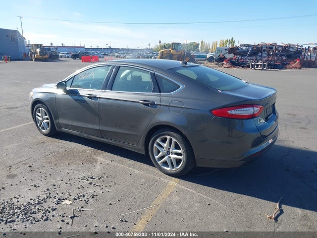 Ford 2016 2016 3FA6P0HD6GR332618 Image 3
