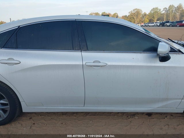 Toyota AVALON XLE 2019 4T1BZ1FB5KU034729 Image 13