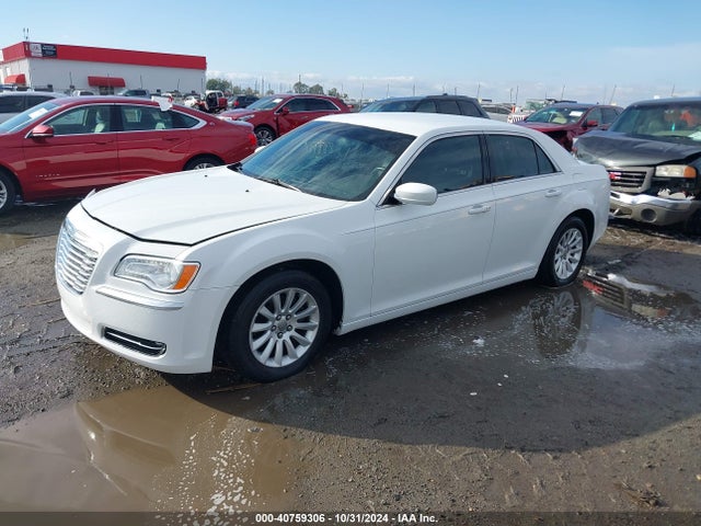 2C3CCAAG9EH239902 Chrysler 300