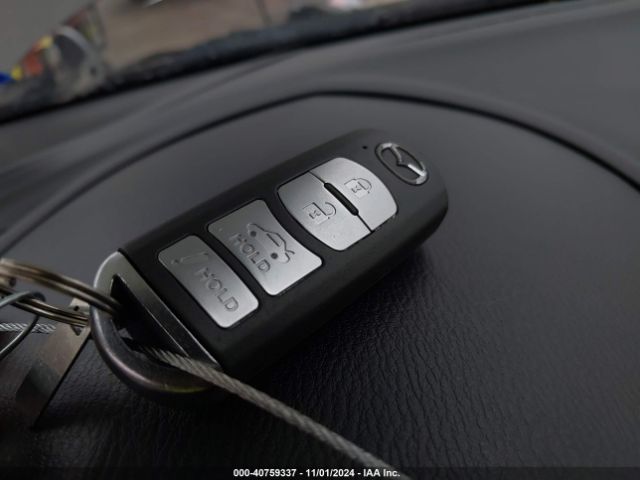 3MZBN1V3XJM161003 Mazda Mazda3 Touring