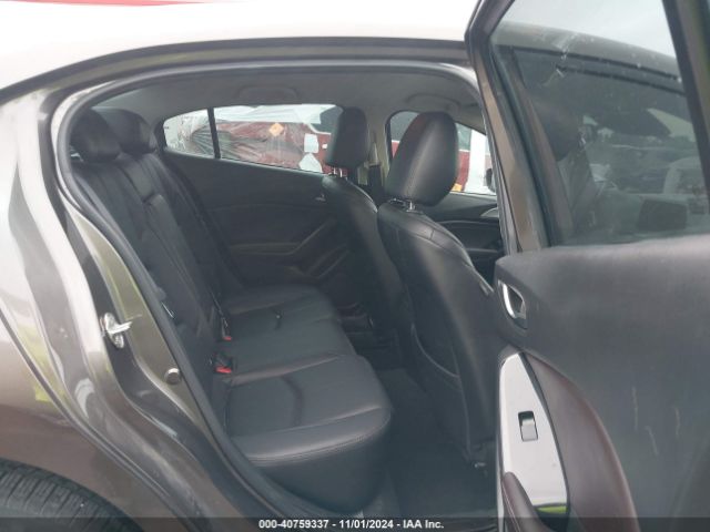 3MZBN1V3XJM161003 Mazda Mazda3 Touring