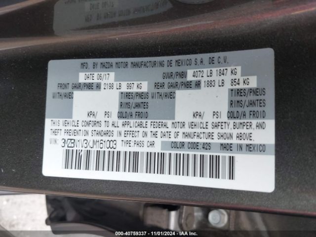 3MZBN1V3XJM161003 Mazda Mazda3 Touring