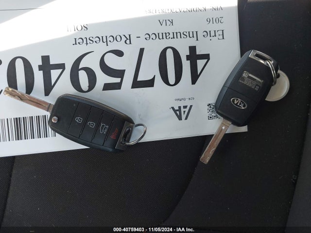 KIA Soul 2016 KNDJN2A27G7834785 Image 11