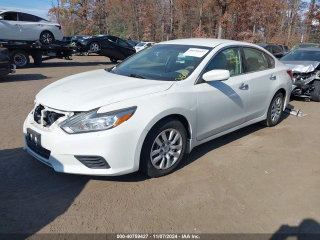 Nissan Altima 2.5 S 2017 1N4AL3AP5HC153627 Image 2