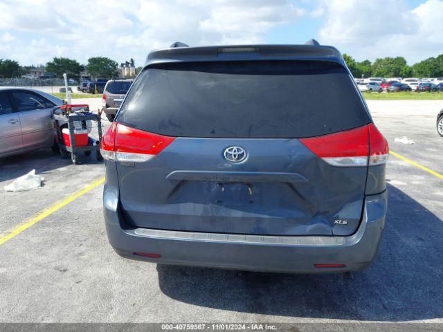 5TDYK3DC2ES447016 Toyota Sienna Xle V6 8 Passenger