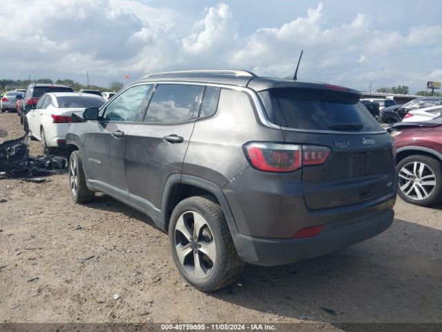 3C4NJCBBXJT102848 Jeep Compass Latitude Fwd