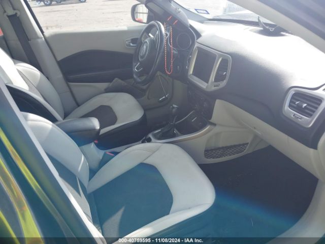 3C4NJCBBXJT102848 Jeep Compass Latitude Fwd