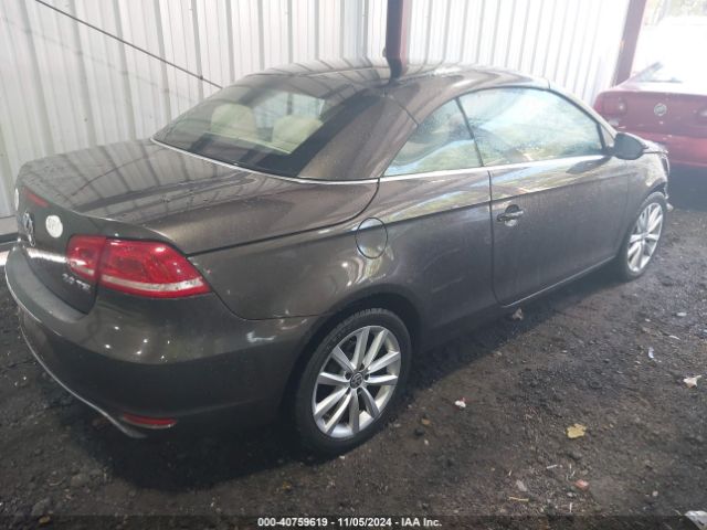 2015 VOLKSWAGEN EOS WVWBW8AH8FV005744 Photo 3