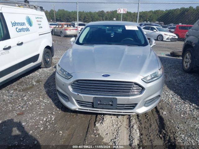 3FA6P0H72GR345635 Ford FUSION SE