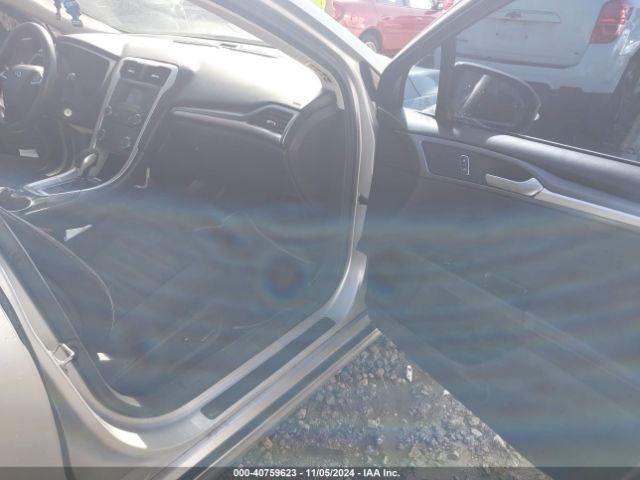 3FA6P0H72GR345635 Ford FUSION SE