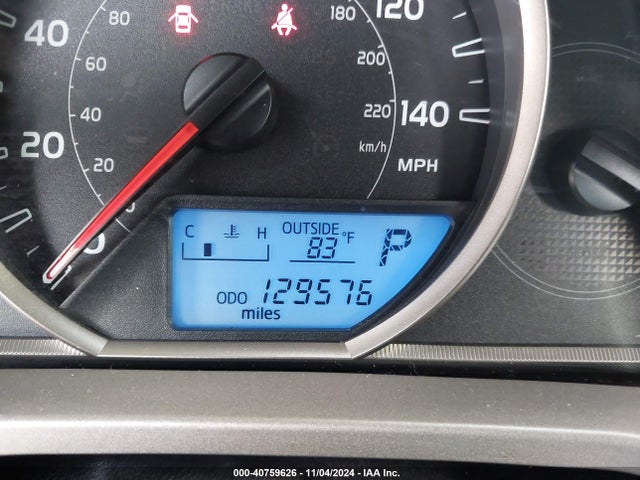 Toyota RAV4 LE 2015 JTMZFREVXFJ048039 Image 15
