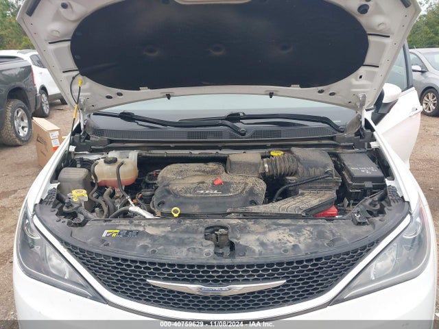 2C4RC1BG7HR768333 Chrysler Pacifica Touring Plus