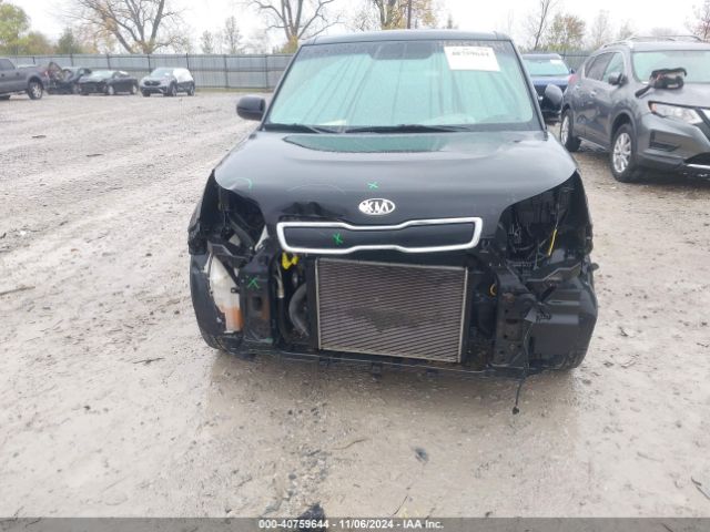 KNDJN2A27E7725241 KIA Soul