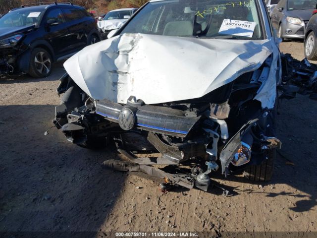 WVWKP7AUXGW915119 Volkswagen E-golf Se