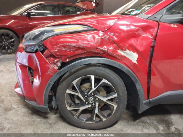 NMTKHMBX5MR125743 Toyota C-HR XLE