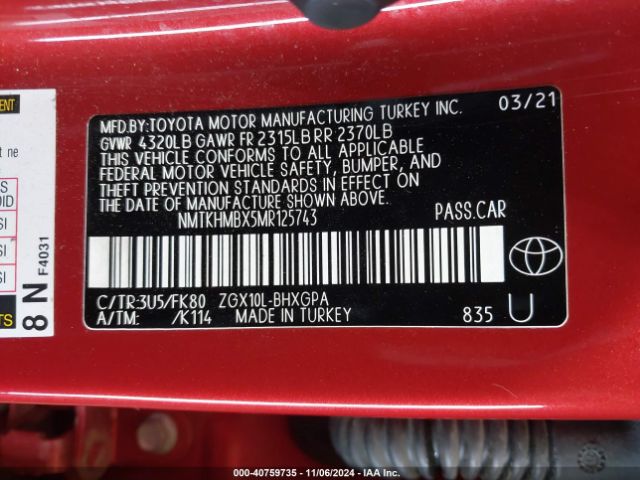 NMTKHMBX5MR125743 Toyota C-HR XLE