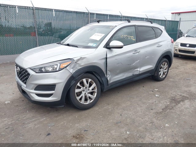 Hyundai TUCSON SE 2019 KM8J2CA45KU038705 Image 2