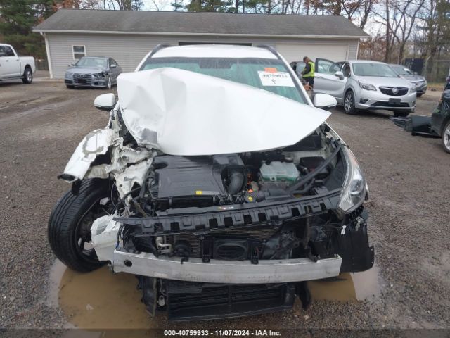 KNDCC3LC0H5069135 KIA NIRO EX