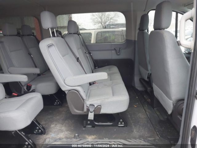 1FBZX2YM8FKA67176 Ford Transit-350 Xlt