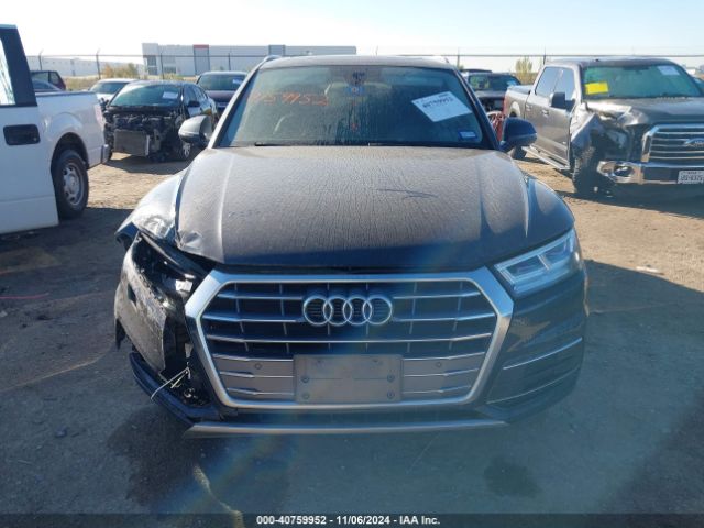 WA1BNAFY3J2099653 Audi Q5 2.0t Premium/2.0t Tech Premium