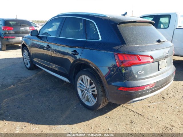 WA1BNAFY3J2099653 Audi Q5 2.0t Premium/2.0t Tech Premium