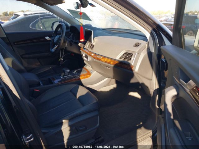 WA1BNAFY3J2099653 Audi Q5 2.0t Premium/2.0t Tech Premium