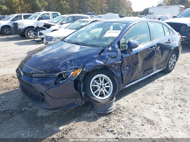 Toyota Corolla Hybrid Le 2021 JTDEAMDE4MJ003886 Image 2