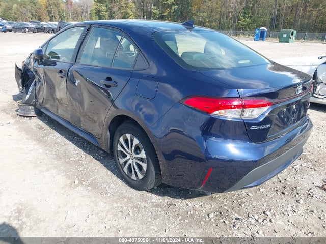 Toyota Corolla Hybrid Le 2021 JTDEAMDE4MJ003886 Image 3