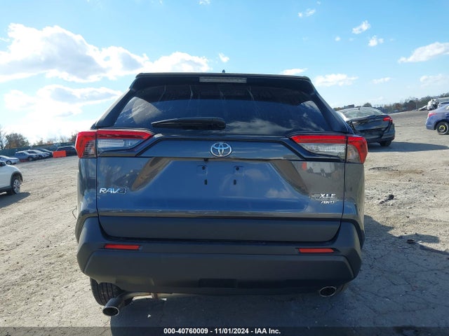 2T3P1RFV0NC309345 Toyota Rav4 Xle