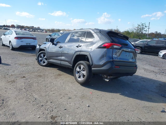 2T3P1RFV0NC309345 Toyota Rav4 Xle