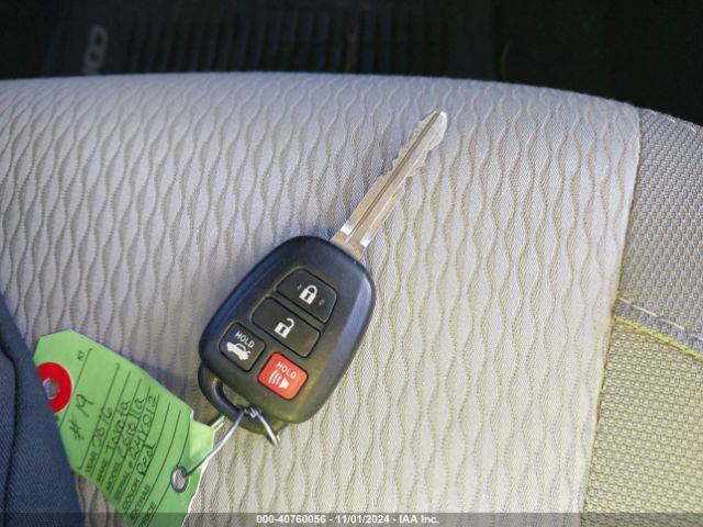 2T1BURHE8GC619186 Toyota COROLLA LE