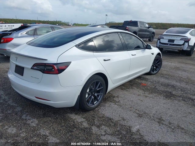 2022 TESLA MODEL 3 5YJ3E1EB9NF310011 Photo 3