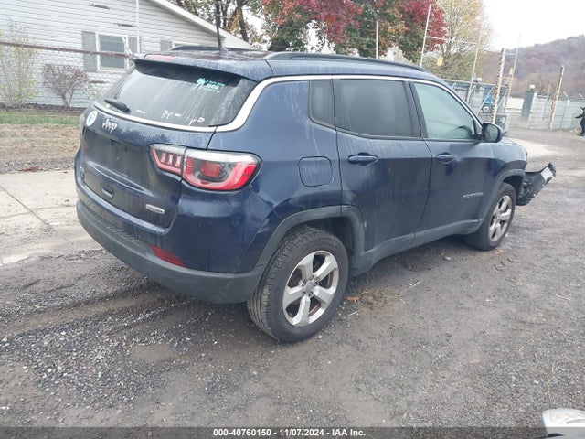 Jeep Compass Latitude 4x4 2018 3C4NJDBB8JT350229 Image 4