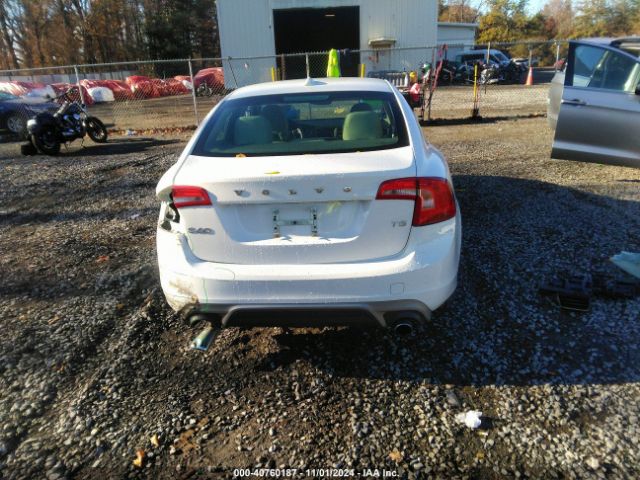 YV126MFL1H2437449 Volvo S60 T5 Dynamic