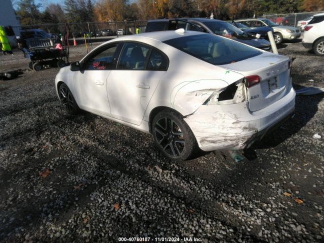 YV126MFL1H2437449 Volvo S60 T5 Dynamic