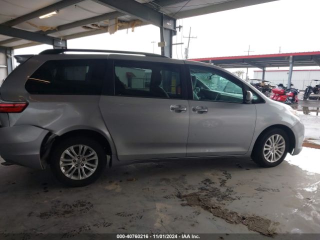 5TDYZ3DC1HS858701 Toyota Sienna Xle/limited