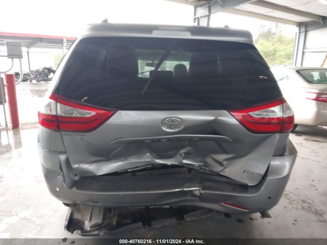 5TDYZ3DC1HS858701 Toyota Sienna Xle/limited